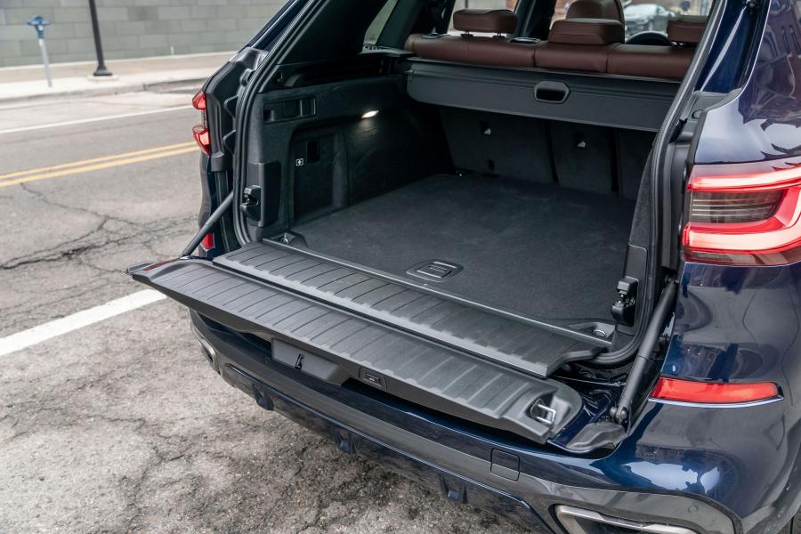 Багажник BMW X5 M50i (G05) 2019 года  (NA) (фото 29 из 40)